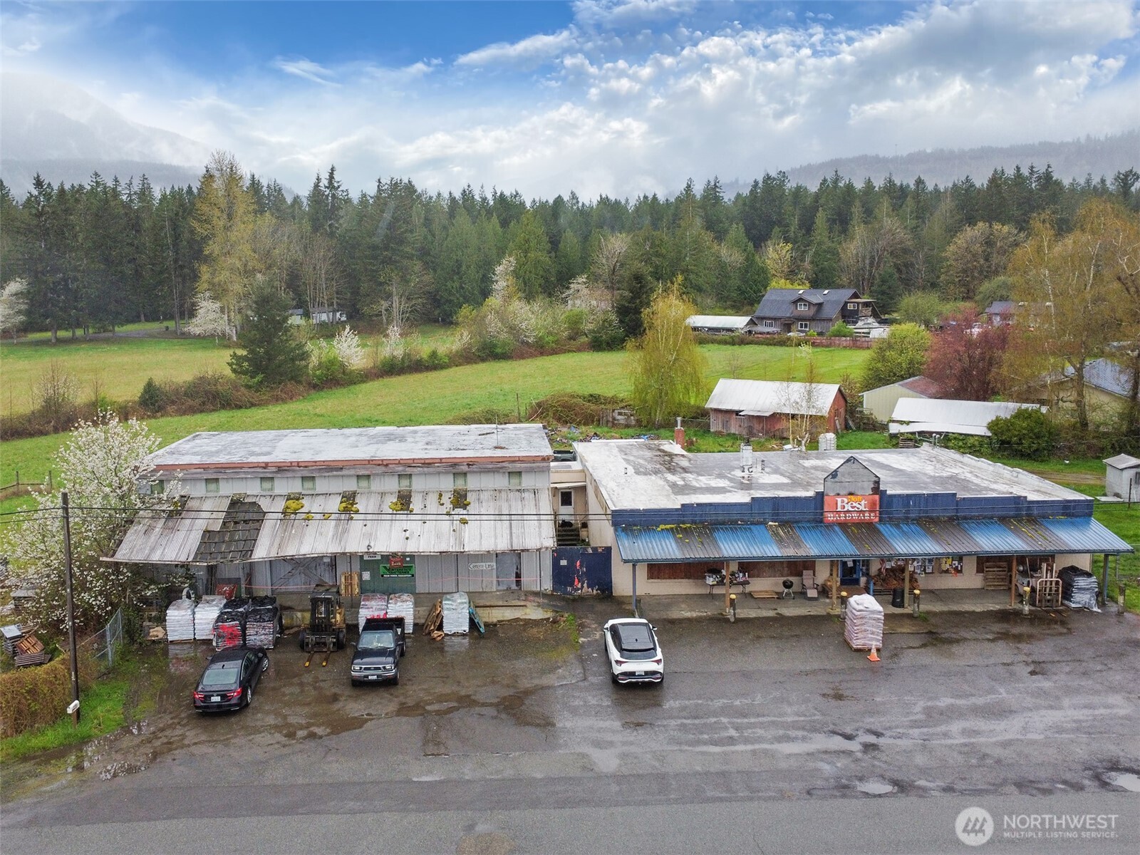 294382 US Highway 101