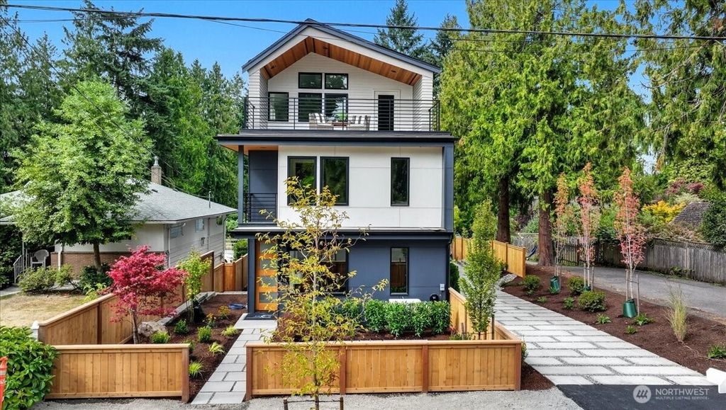 Photo of 13047 39th Avenue NE #A, Seattle, WA 98125 (MLS # 2432261)