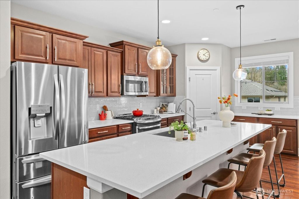 Photo of 20048 94th Drive NE, Bothell, WA 98011 (MLS # 2502930)