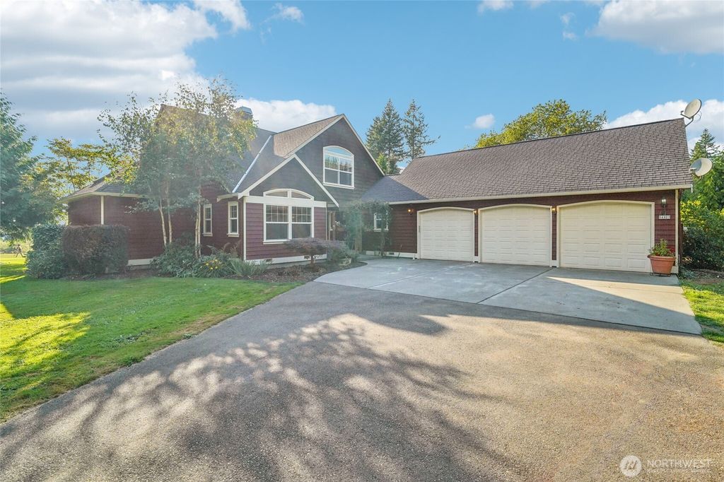 Photo of 14827 Three Lakes Road, Snohomish, WA 98290 (MLS # 2425788)