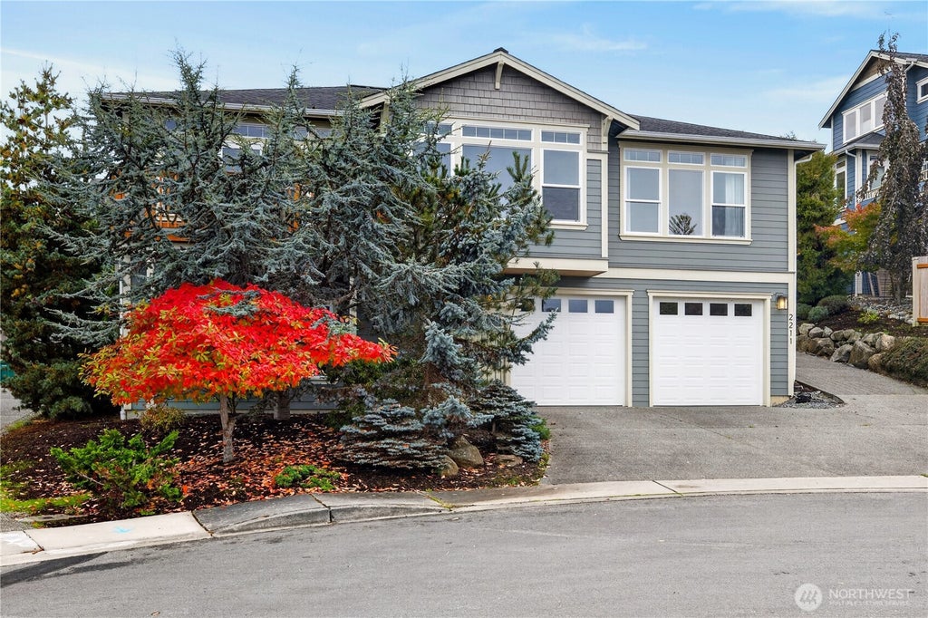 Photo of 2211 19th Street, Anacortes, WA 98221 (MLS # 2592927)