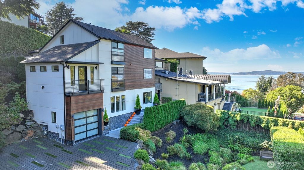 Photo of 4527 W Raye Street, Seattle, WA 98199 (MLS # 2439889)