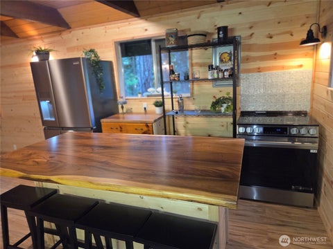 Photo of 41 N Mt Rose Avenue, Hoodsport, WA 98548 (MLS # 2515066)