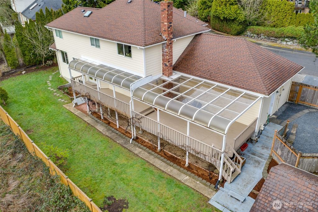 Photo of 2404 137th Place SE, Mill Creek, WA 98012 (MLS # 2333368)