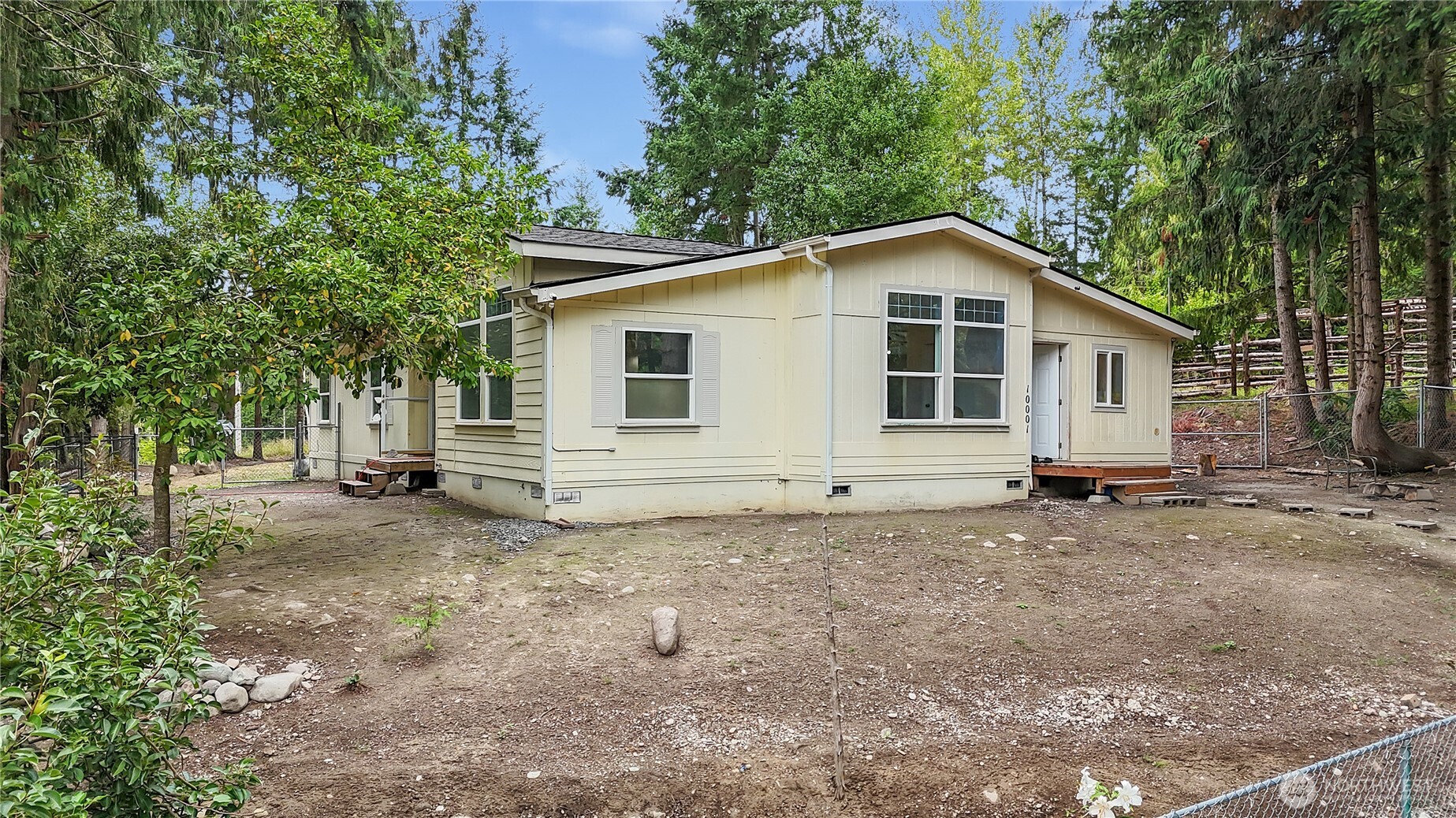 10001 435th Street Ct E