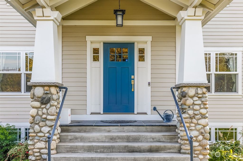 Photo of 351 N 143rd Street, Seattle, WA 98133 (MLS # 2058713)