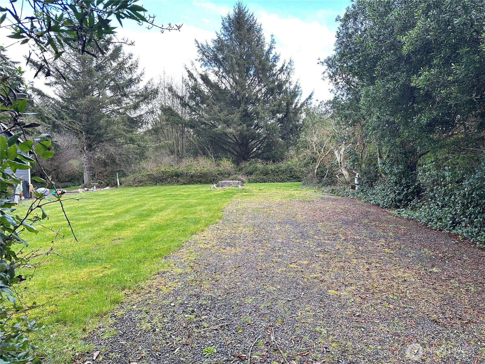 324 Clover Creek Avenue NW