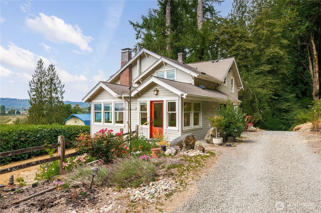 Photo of 20226 Duvall-Monroe Road NE, Duvall, WA 98019 (MLS # 2423205)