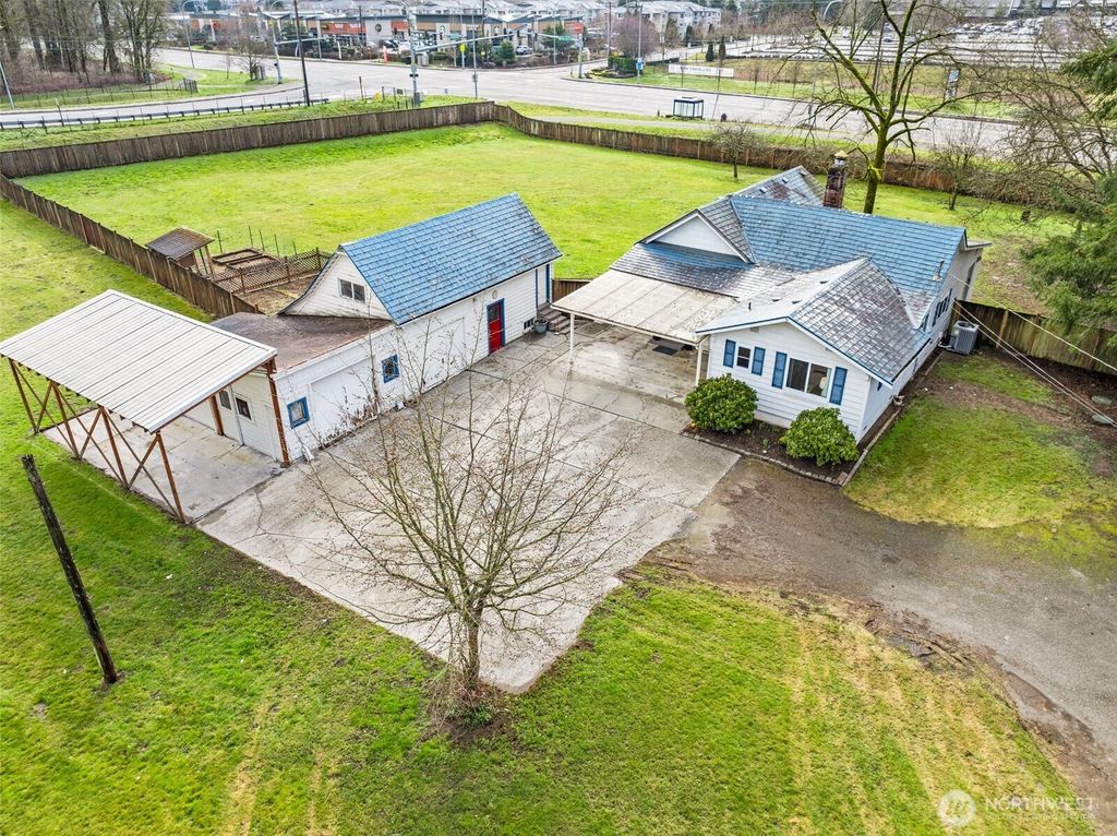 Photo of 15224 150th Lane SE, Renton, WA 98058 (MLS # 2335665)