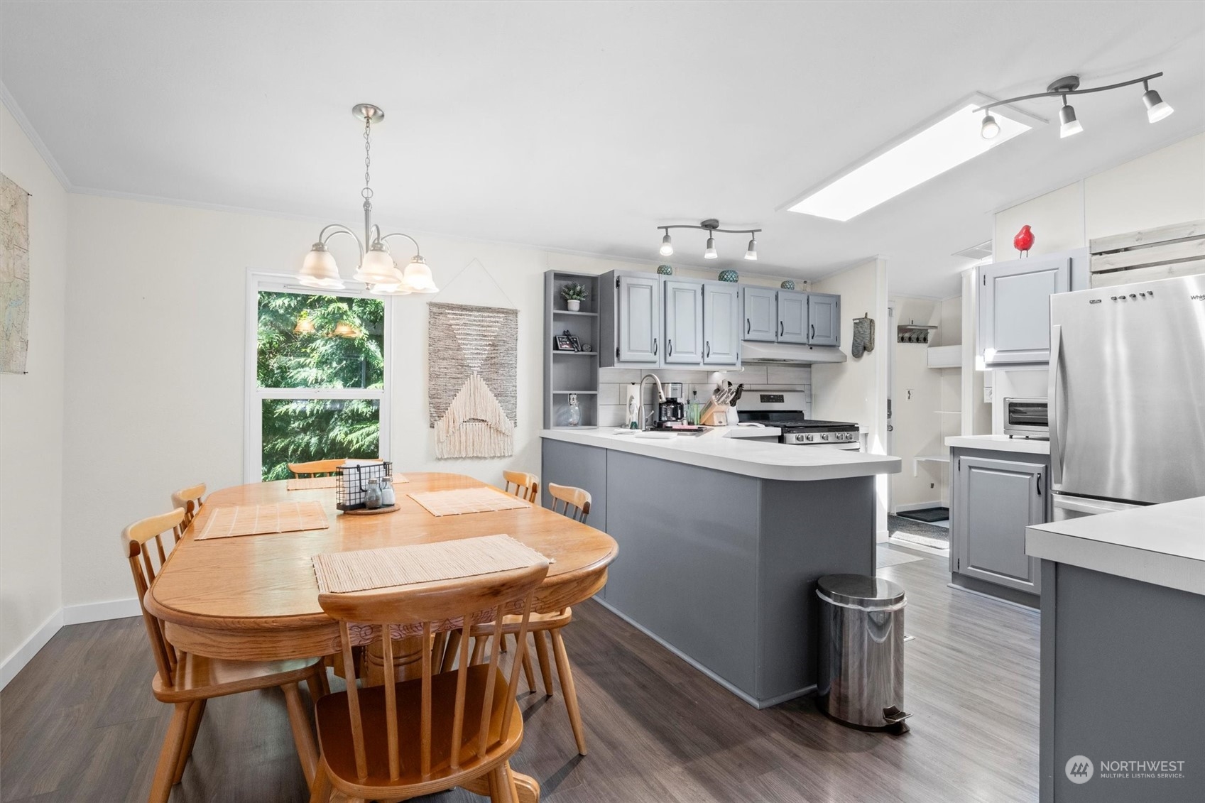 Deming, Washington 98244, United States, 2 Bedrooms Bedrooms, ,2 BathroomsBathrooms,Residential,Active,47265