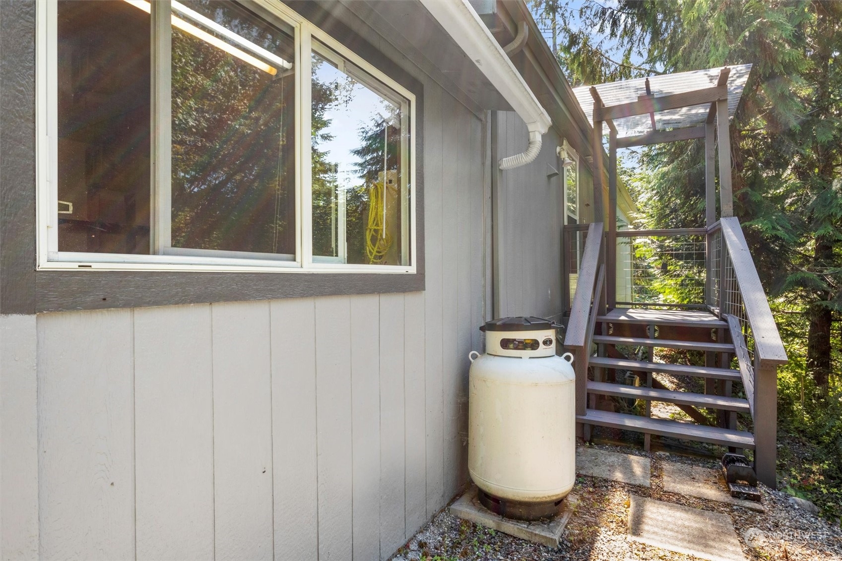 Deming, Washington 98244, United States, 2 Bedrooms Bedrooms, ,2 BathroomsBathrooms,Residential,Active,47265