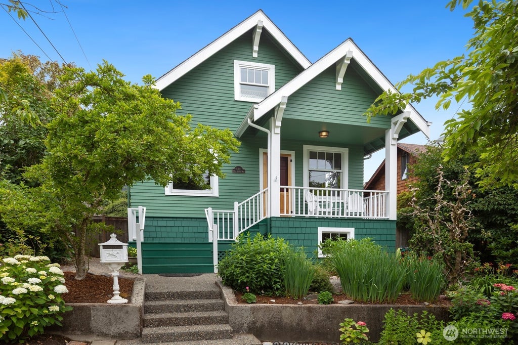 Photo of 4611 34th Avenue W, Seattle, WA 98199 (MLS # 2588091)
