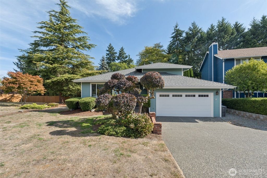Photo of 28820 52nd PL S Pl, Auburn, WA 98001 (MLS # 2440524)