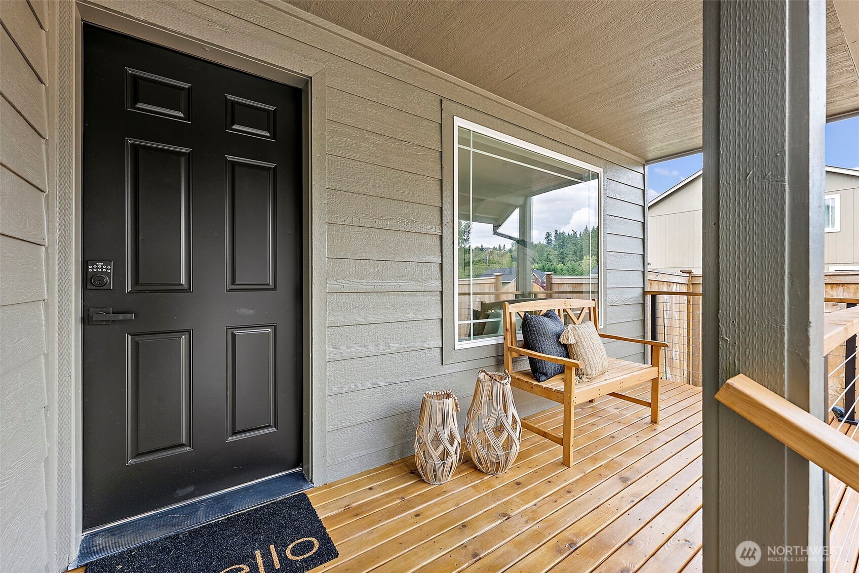 772 Carriage Court Drive W