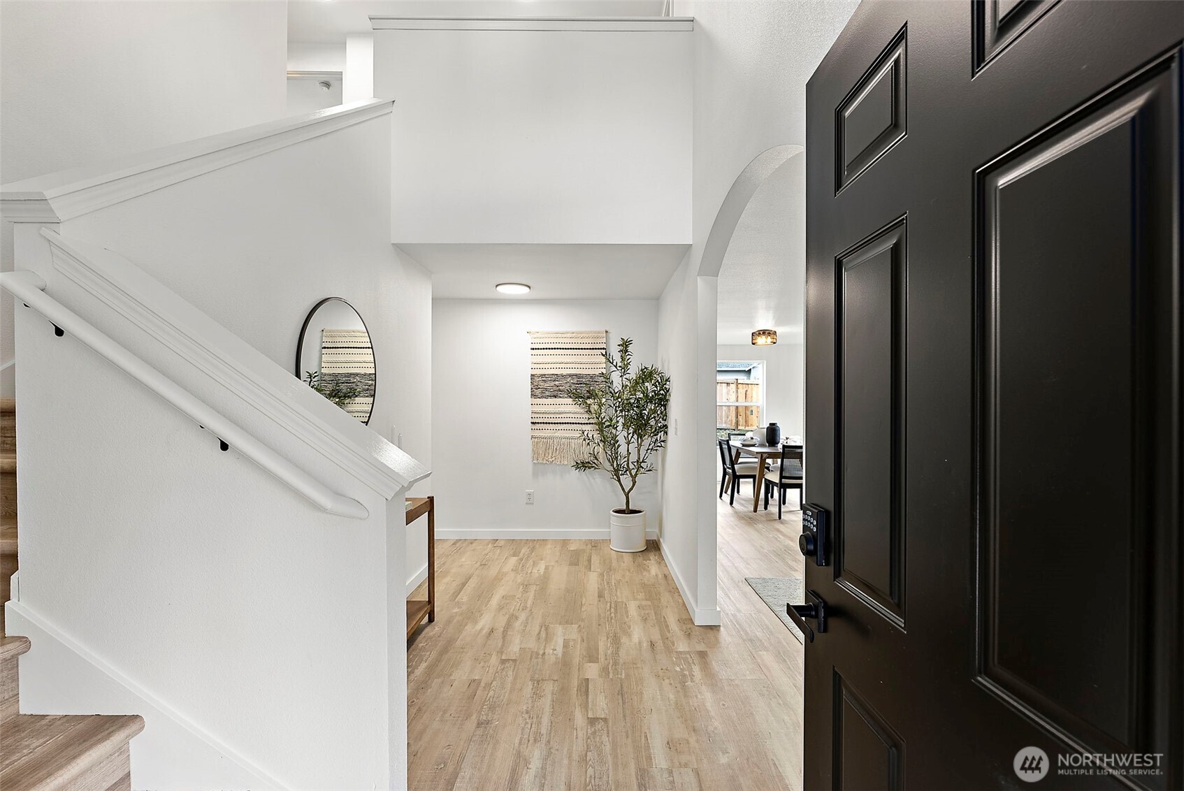 772 Carriage Court Drive W