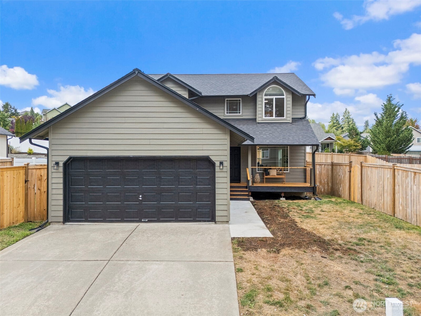 772 Carriage Court Drive W