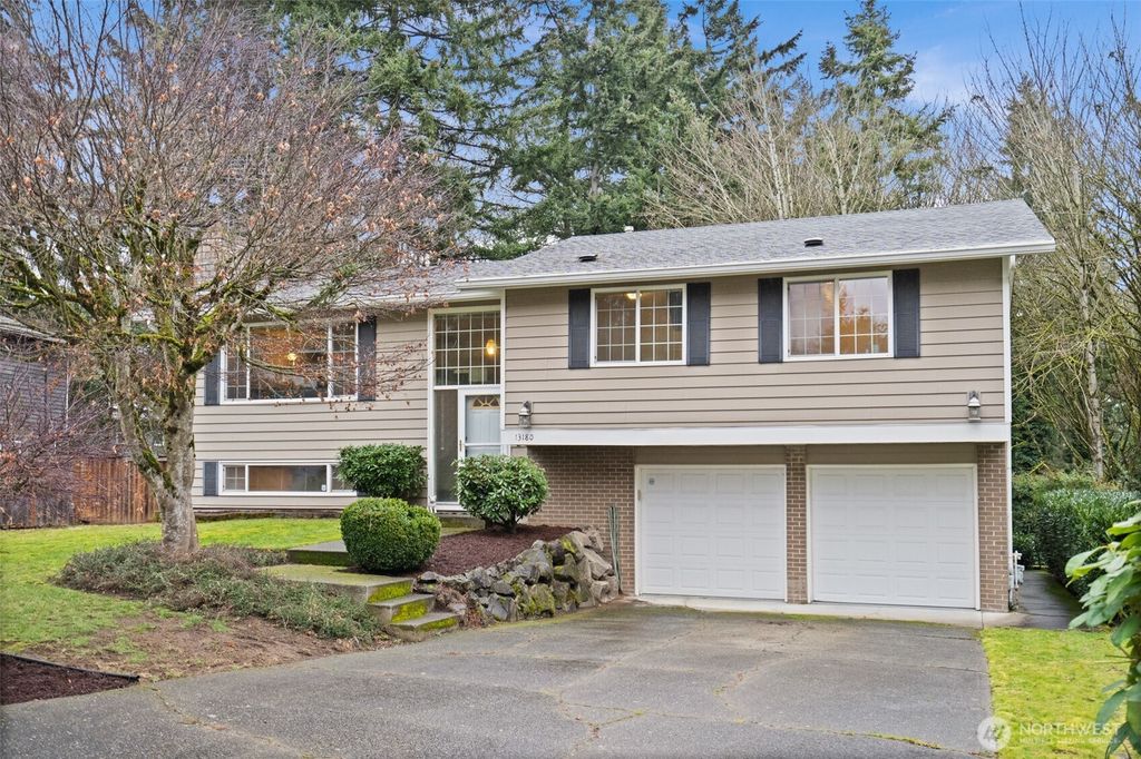 Photo of 13180 93rd Avenue NE, Kirkland, WA 98034 (MLS # 2335371)