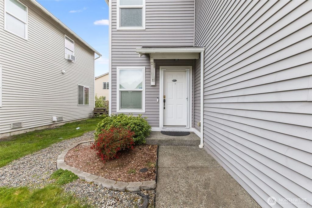 Photo of 14813 99th Avenue SE, Yelm, WA 98597 (MLS # 2515303)