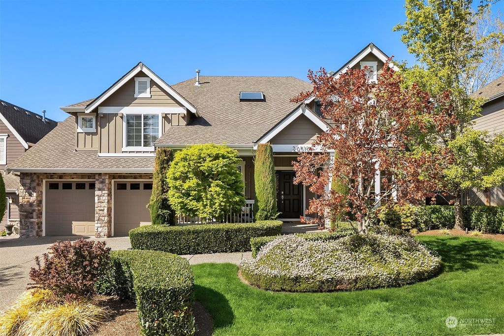 Photo of 20510 NE 24th Place, Sammamish, WA 98074 (MLS # 2067406)