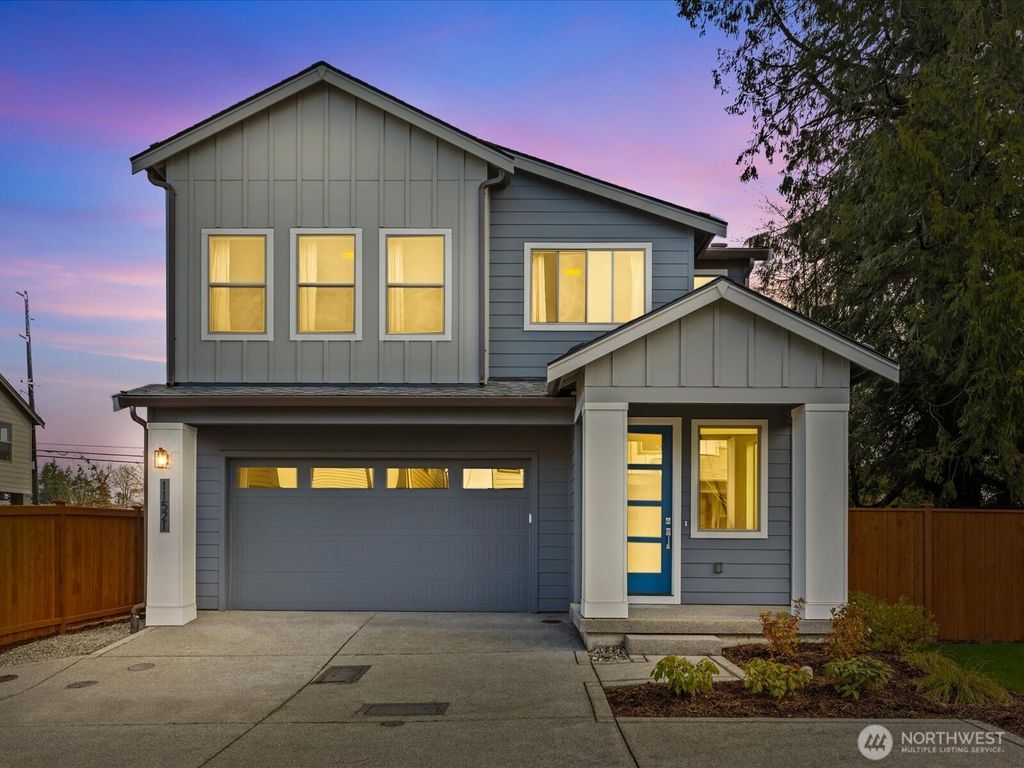 Photo of 11521 SE 236th Street, Kent, WA 98031 (MLS # 2348606)