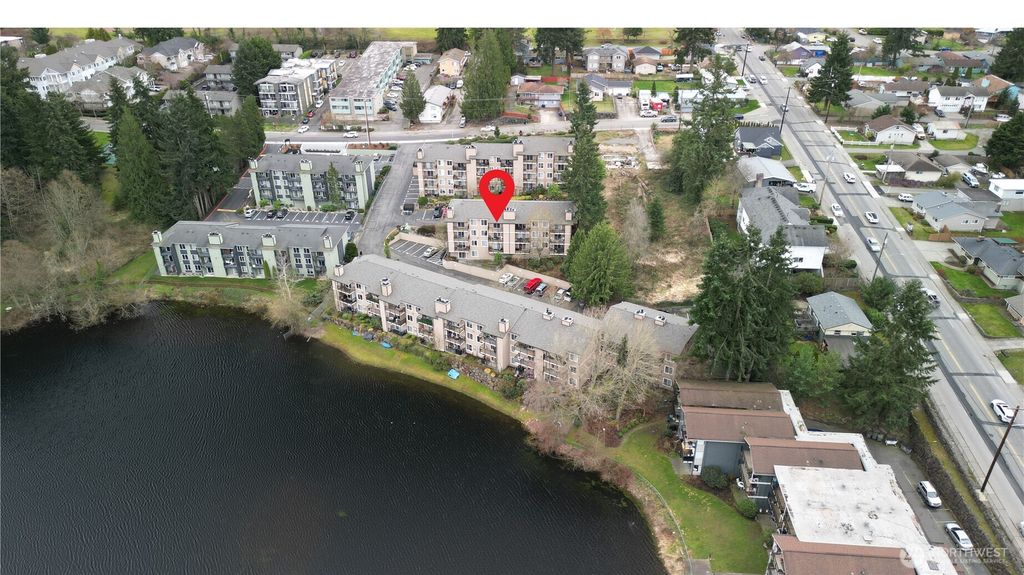 Photo of 323 75th Street SE #B11, Everett, WA 98203 (MLS # 2346212)