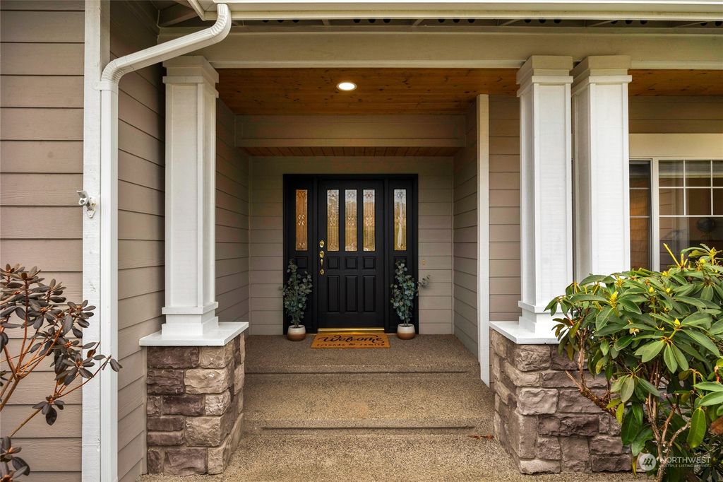 Photo of 11411 42nd Street SE, Snohomish, WA 98290 (MLS # 2316378)