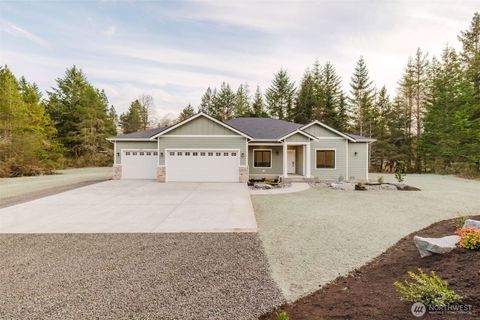 Photo of 1662 SW Cozy Lane, Port Orchard, WA 98367 (MLS # 2470497)