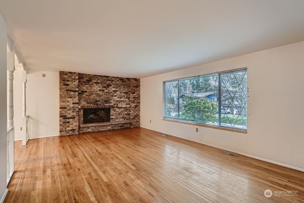 Photo of 12509 SE 47th Place, Bellevue, WA 98006 (MLS # 2023753)