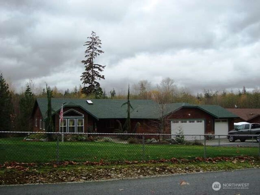 Photo of 2817 256th Street NW, Stanwood, WA 98292 (MLS # 2377624)