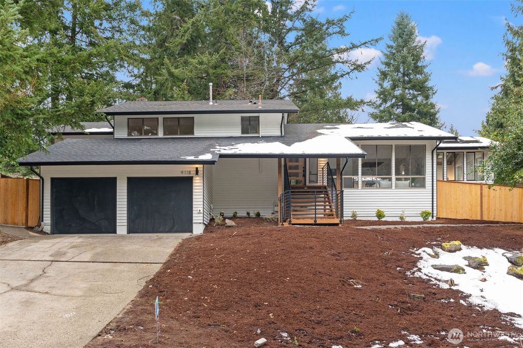 Photo of 9118 169th Court NE, Redmond, WA 98052 (MLS # 2332656)