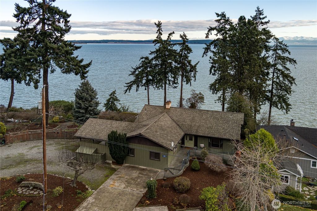 Photo of 352 Marine Drive, Coupeville, WA 98239 (MLS # 2463780)