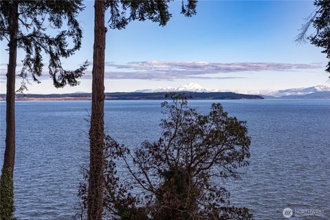 352 Marine Drive Coupeville WA 98239
