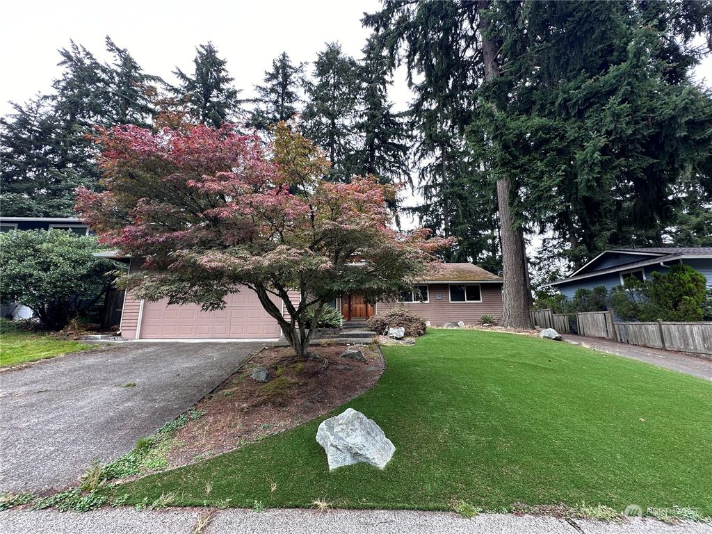 Photo of 8302 172nd Avenue NE, Redmond, WA 98052 (MLS # 2304797)