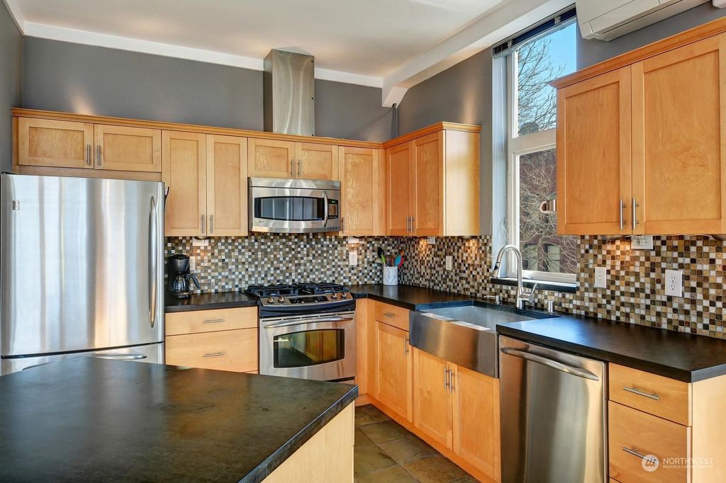 Photo of 303 E Pike Street #603, Seattle, WA 98122 (MLS # 2054503)