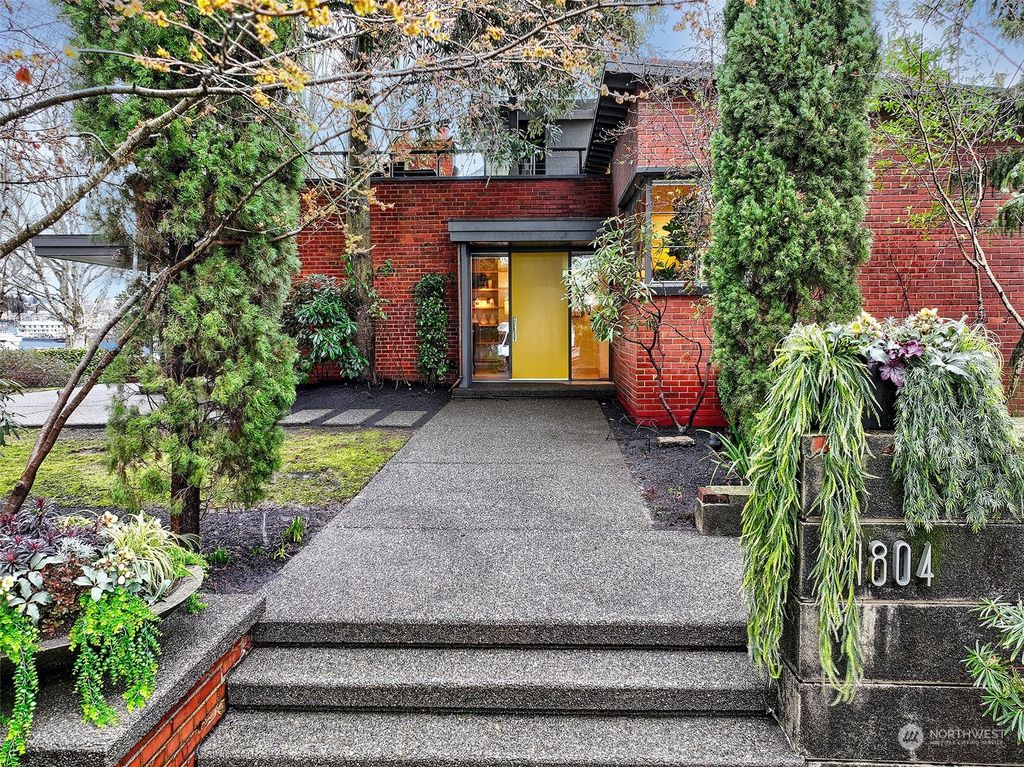 Photo of 1804 E Hamlin Street, Seattle, WA 98112 (MLS # 2193987)