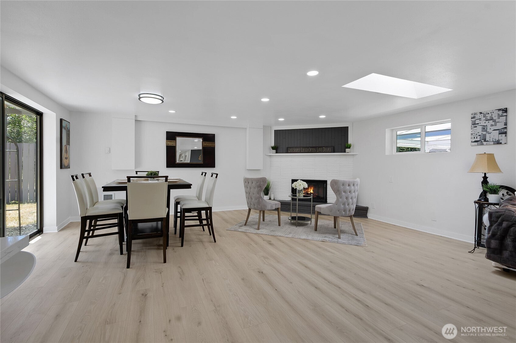 3029 N Baltimore
