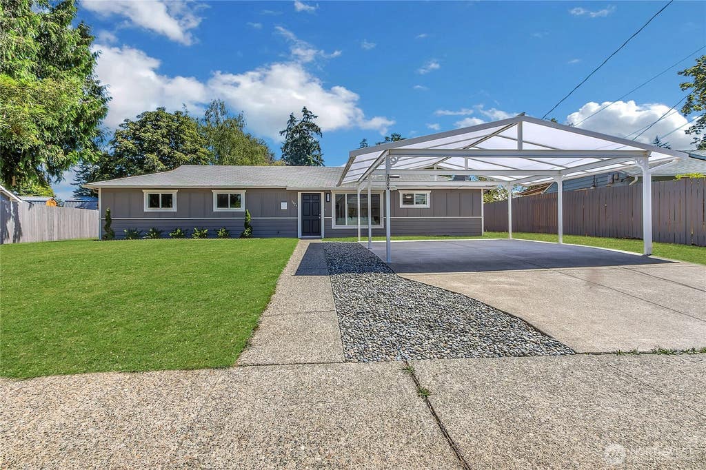 Photo of 3029 N Baltimore ST, Tacoma, WA 98407 (MLS # 2562119)