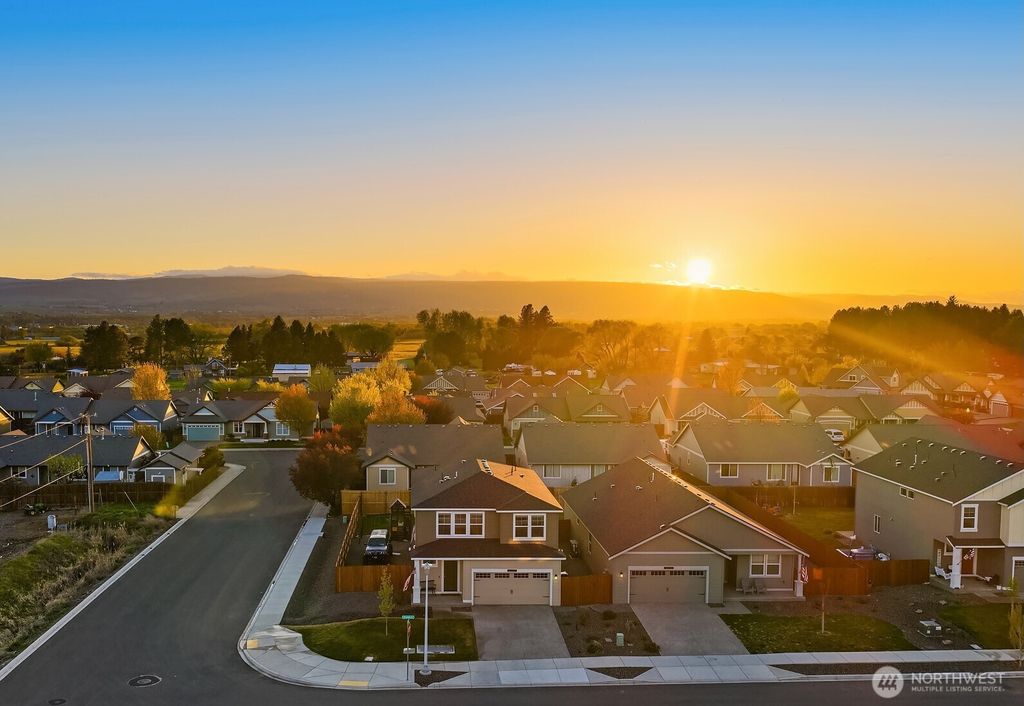 Photo of 2409 N Leah Ln, Ellensburg, WA 98926 (MLS # 2514018)