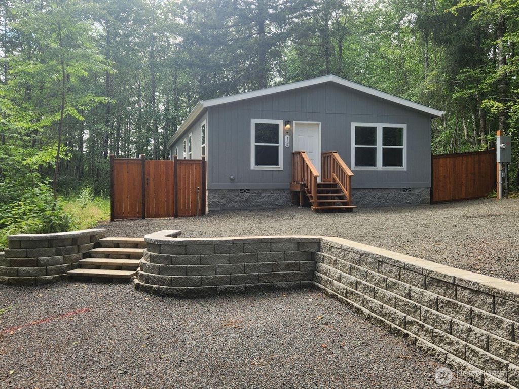 Photo of 11515 189th Avenue NW, Gig Harbor, WA 98329 (MLS # 2470738)