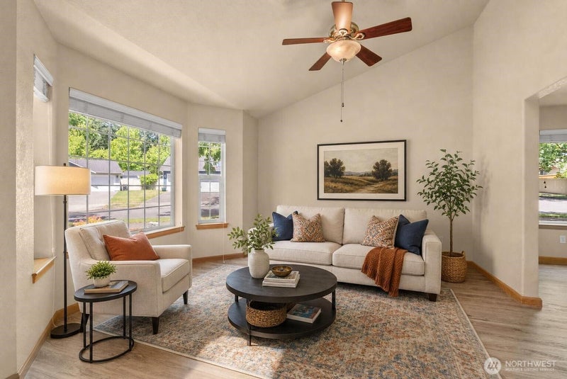 2905 Campus Prairie Loop NE