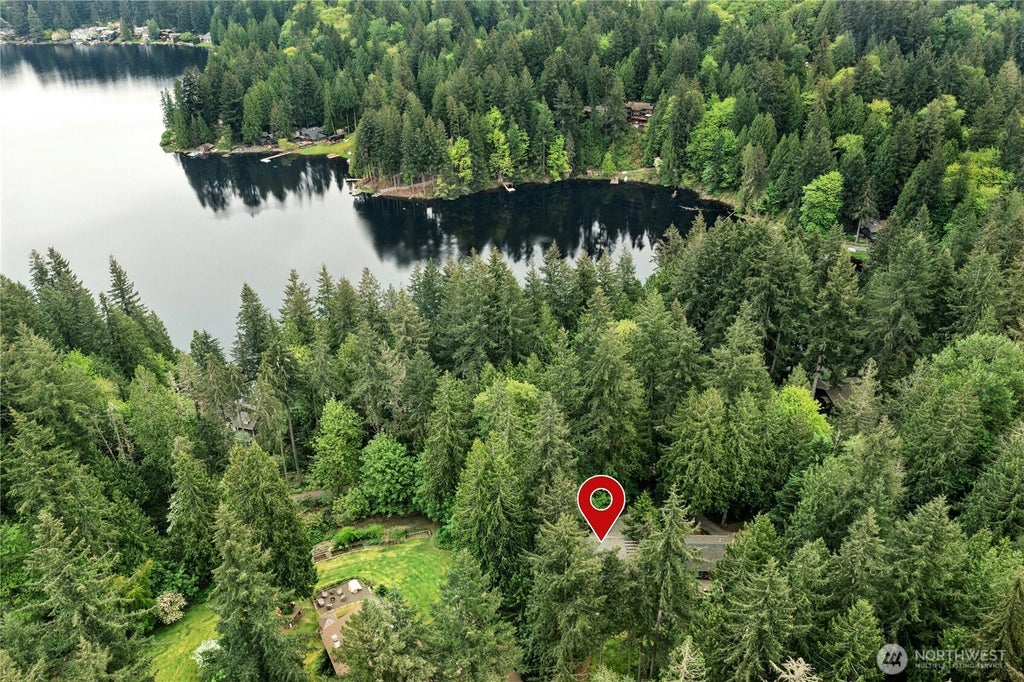 Photo of 3211 W Ames Lake Drive NE, Redmond, WA 98053 (MLS # 2593574)