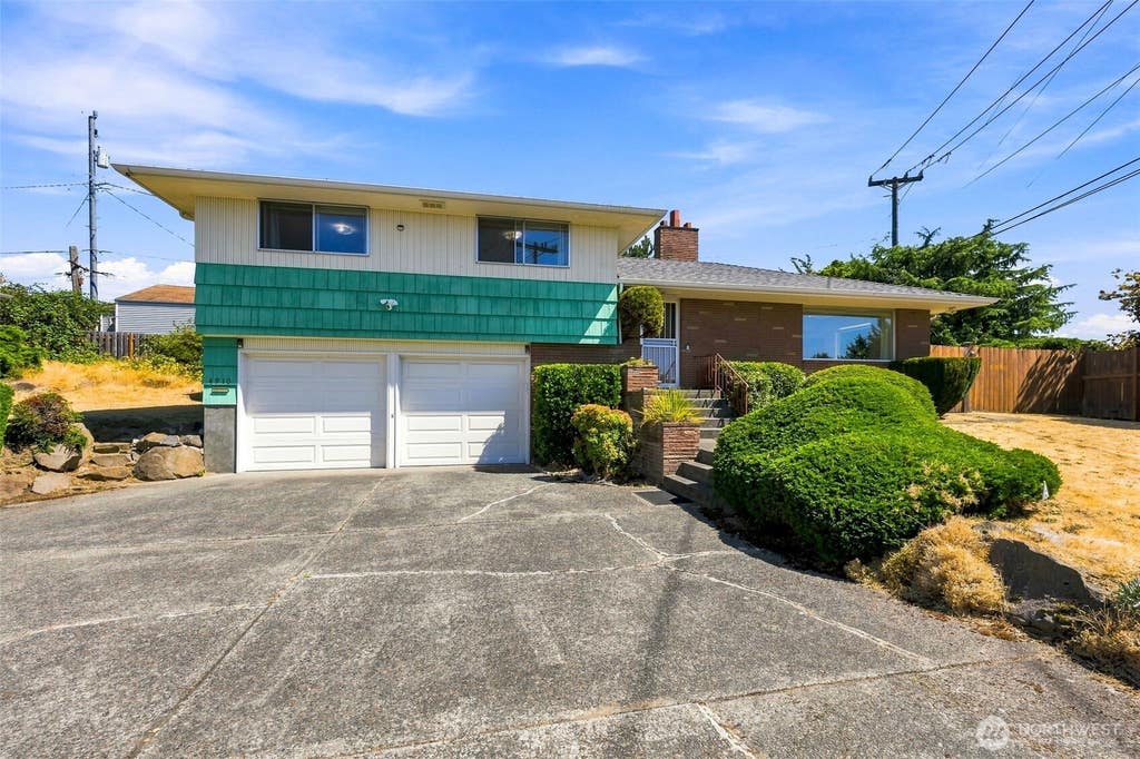 Photo of 4910 19th Avenue S, Seattle, WA 98108 (MLS # 2568758)