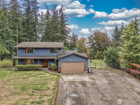 Photo of 20904 SE 288th Place, Kent, WA 98042 (MLS # 2443956)