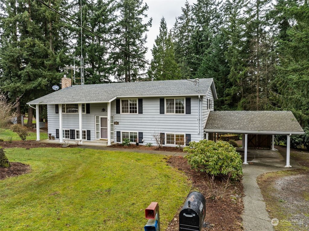 Photo of 22410 SE 399th St St, Enumclaw, WA 98022 (MLS # 2316998)