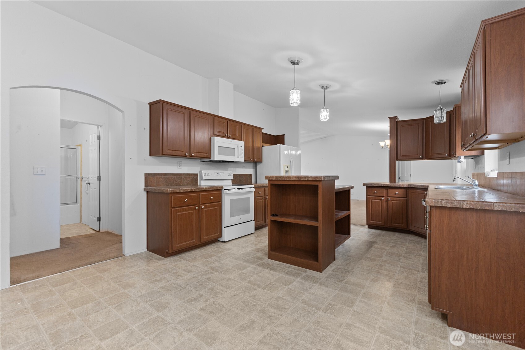 23914 66th Street E 33