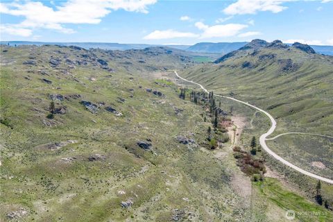 Photo of 490 Valley Road, Brewster, WA 98816 (MLS # 2338027)