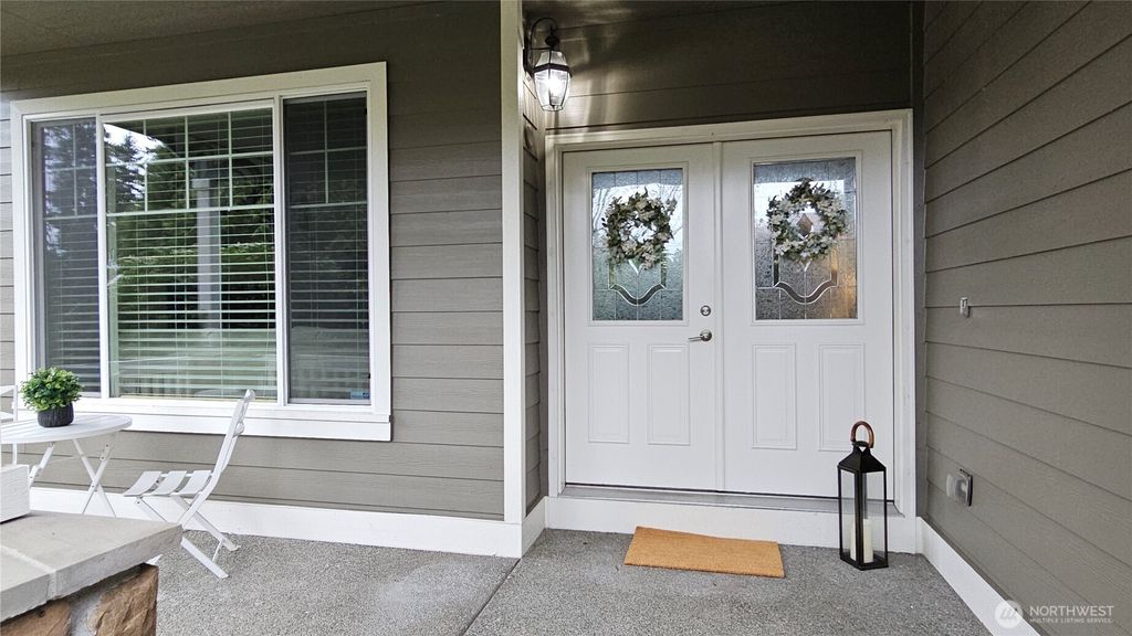 Photo of 1822 41st Street NW, Gig Harbor, WA 98335 (MLS # 2502522)