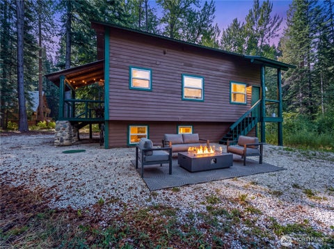 Photo of 544 Old Mill Lane, Leavenworth, WA 98826 (MLS # 2581735)