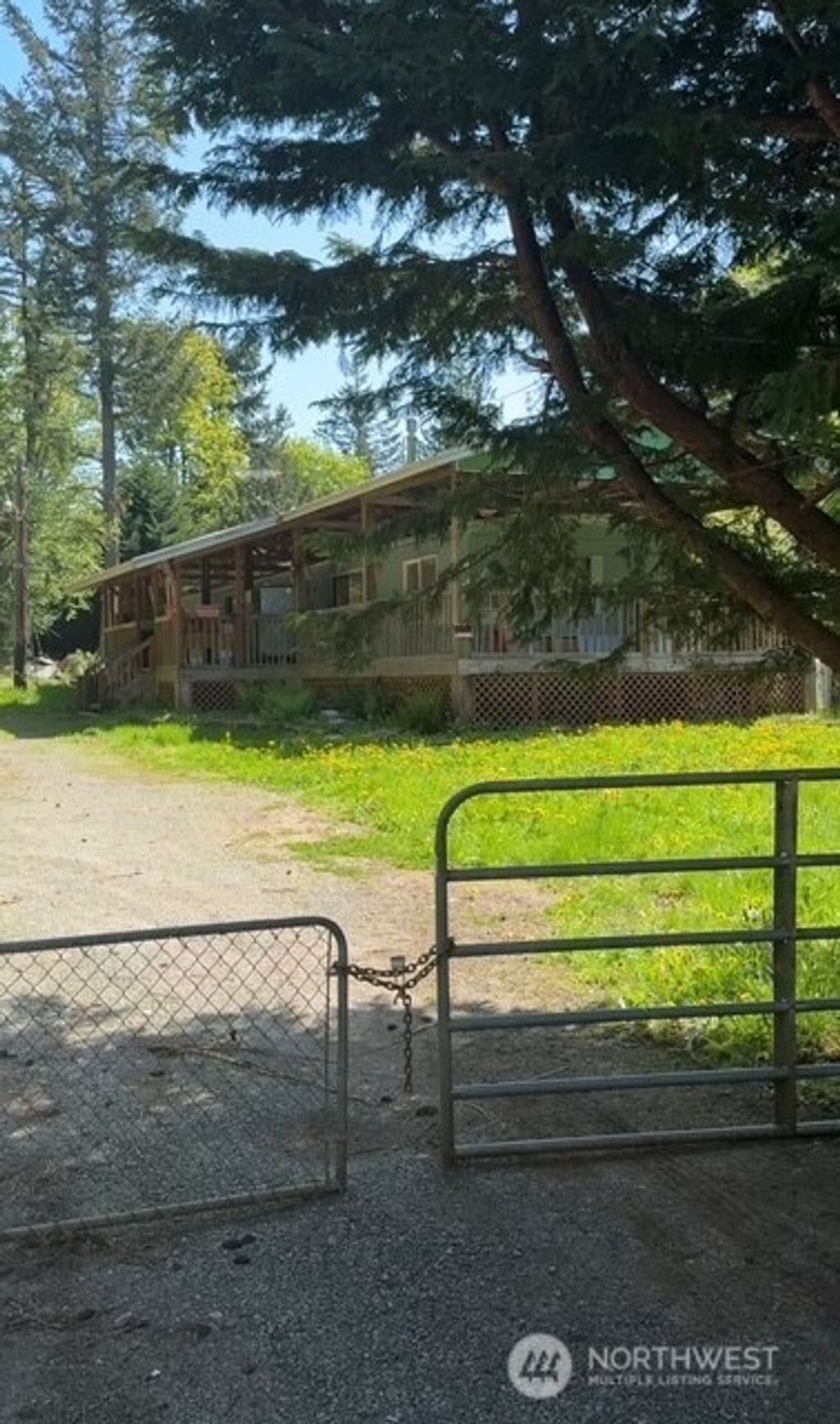 Photo of 17323 84th Avenue NW, Stanwood, WA 98292 (MLS # 2371419)