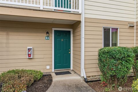Photo of 13216 NE Salmon Creek Avenue #B3, Vancouver, WA 98686 (MLS # 2484321)